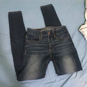 american eagle dark wash skinny jeans